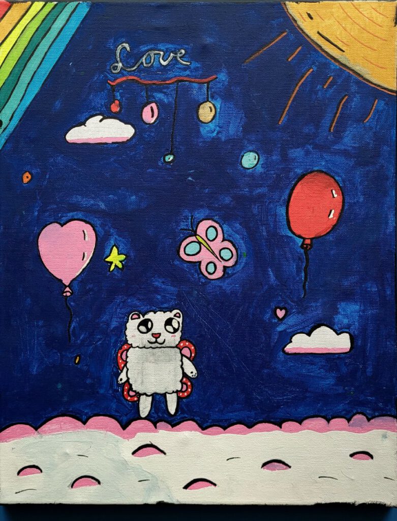Ein farbenfrohes Gemälde eines Schafs mit blauem Himmel, über dem ein Regenbogen, eine Sonne, einige Luftballons und Liebe geschrieben stehen.